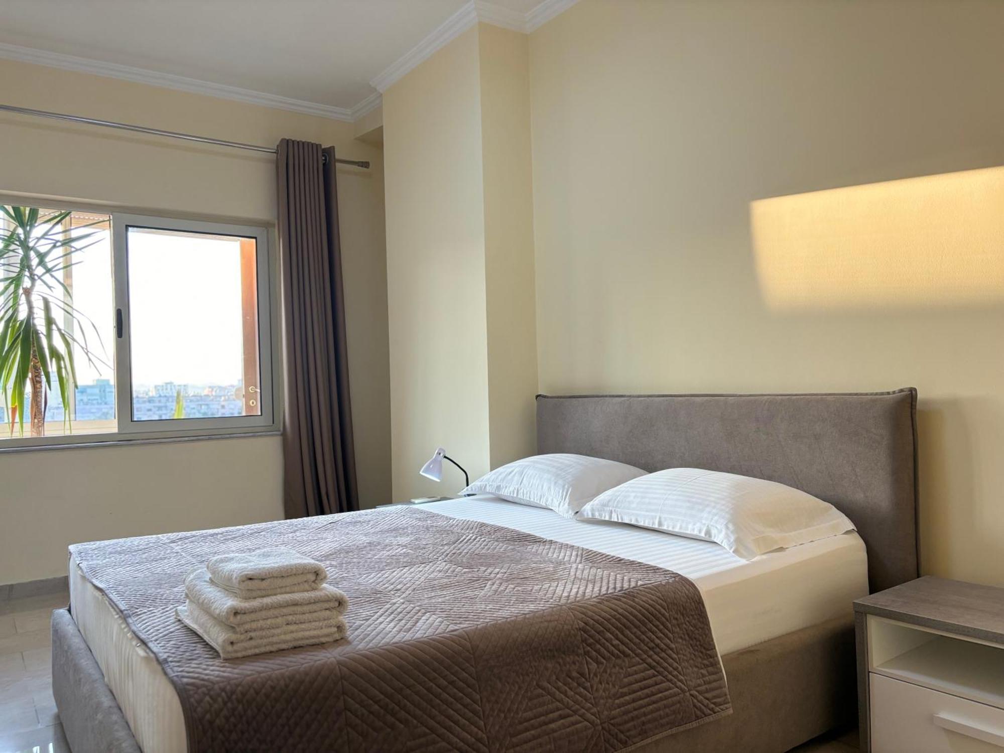 Tam 2Bdr Center Taiwan Apartment Tirana Exterior photo
